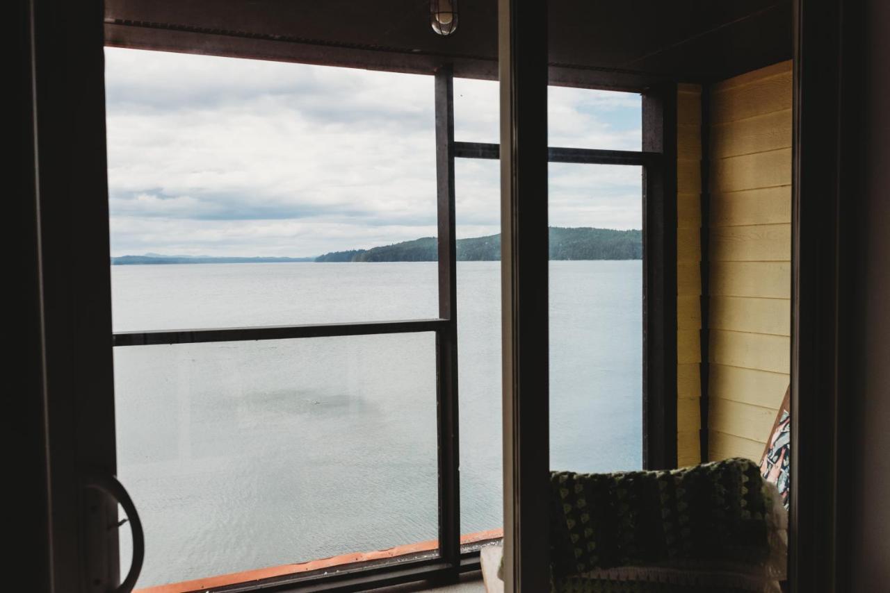 The Oceanfront Hotel Sointula Dış mekan fotoğraf