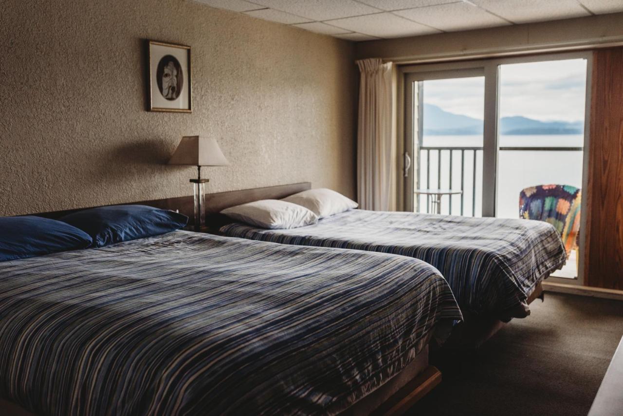 The Oceanfront Hotel Sointula Dış mekan fotoğraf